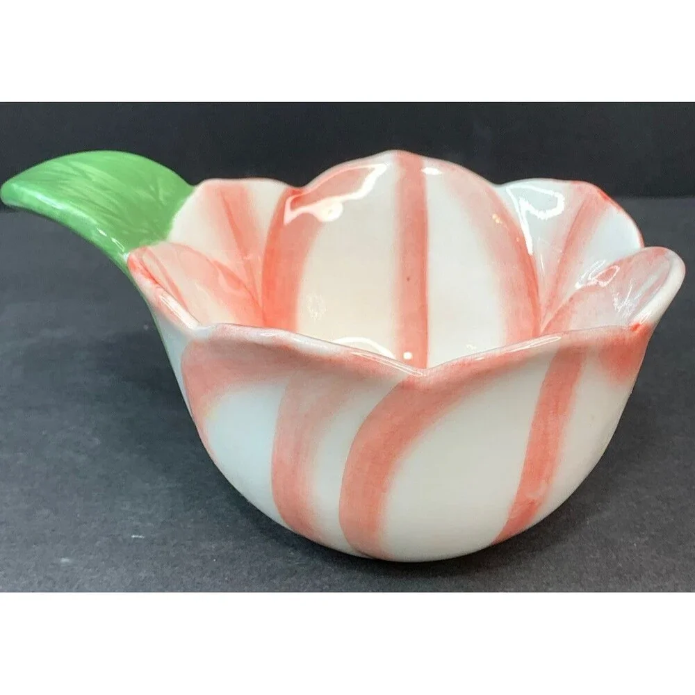 Set Of 4 Floral Theme Pier 1 Measuring Cups - 1 Cup, 1/2 Cup, 1/3 Cup, 1/4 Cup